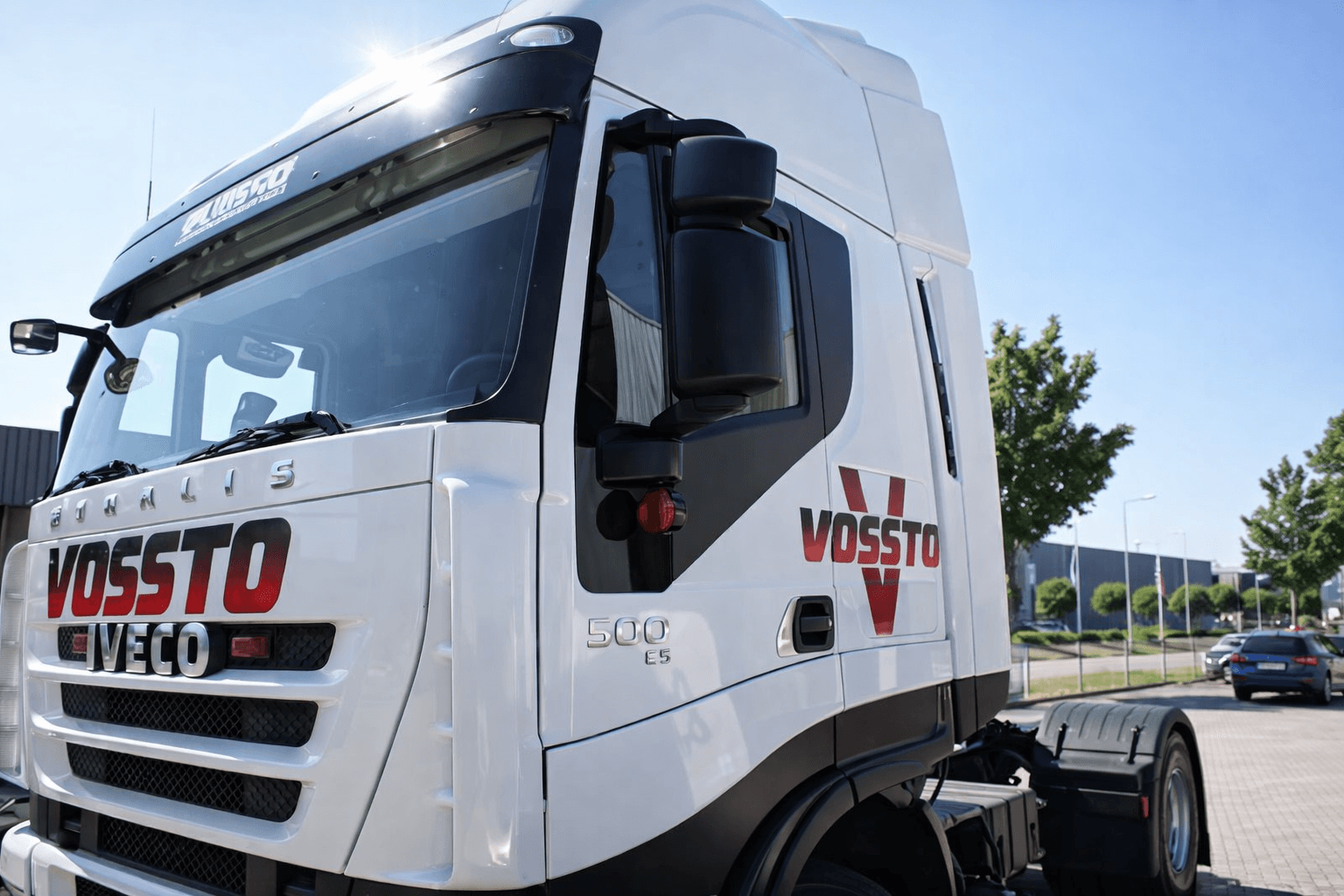 Vrachtwagen Bestickering