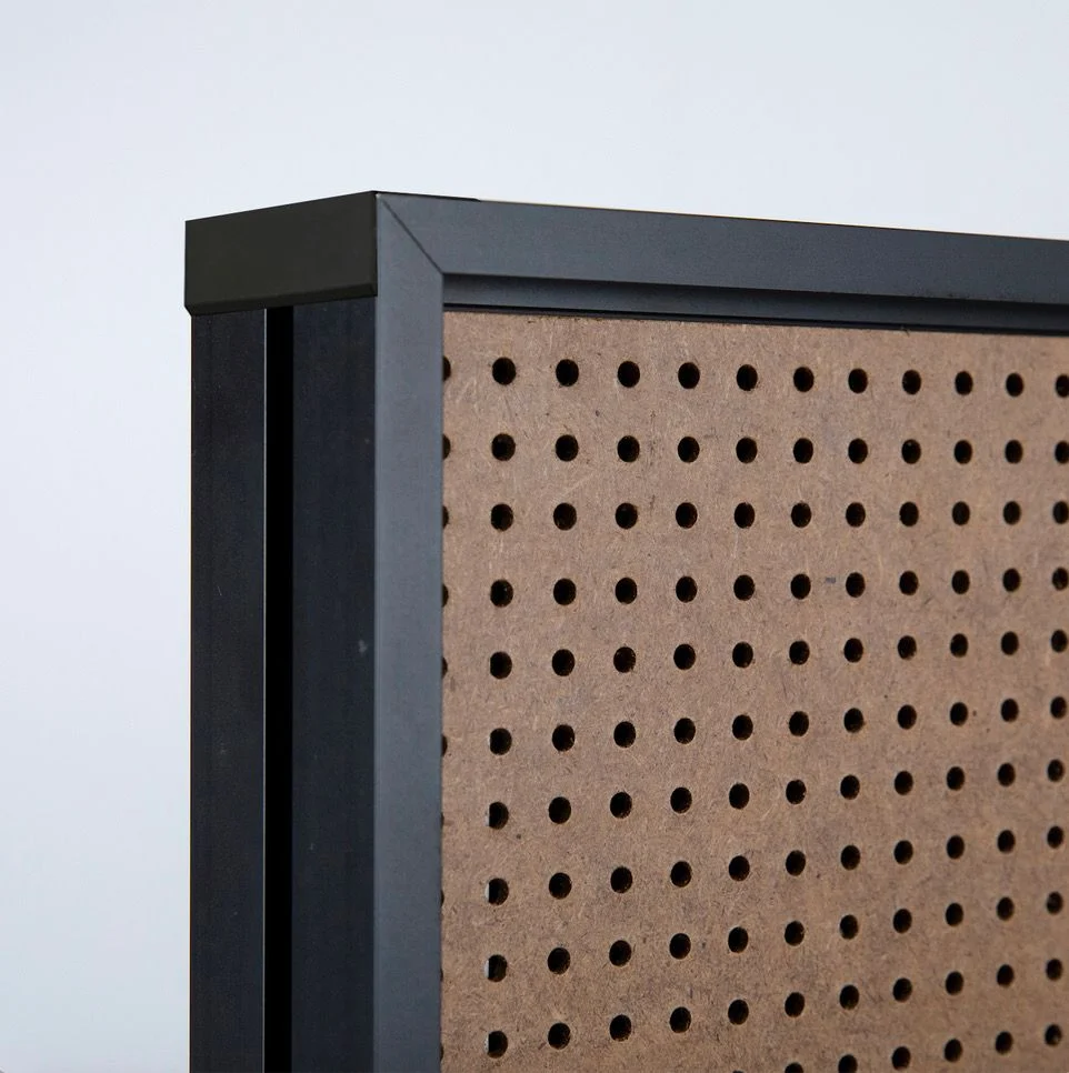 Acoustic divider construction