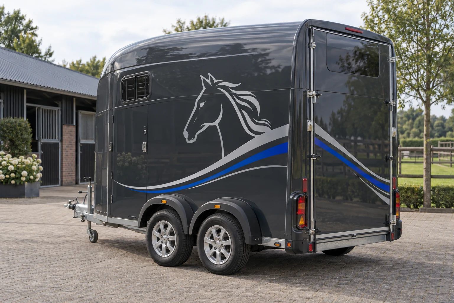 AI design example of a dark horse trailer with a silver horse head and blue striping