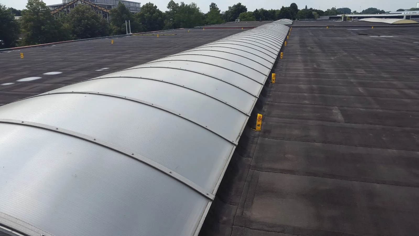 Long rooflight on a commercial building