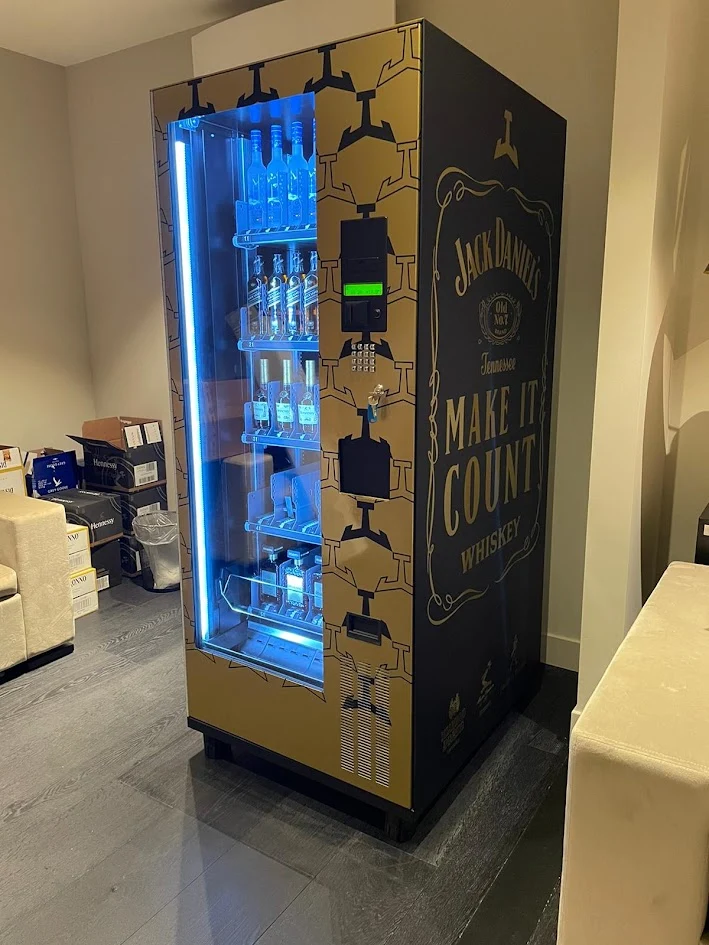 Zwart-gouden vendingmachine